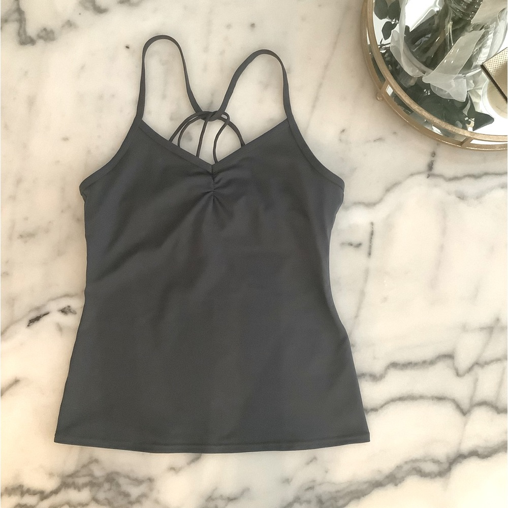 ALO Yoga tank top